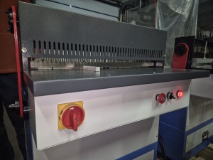 Перфоратор календарный Super 600