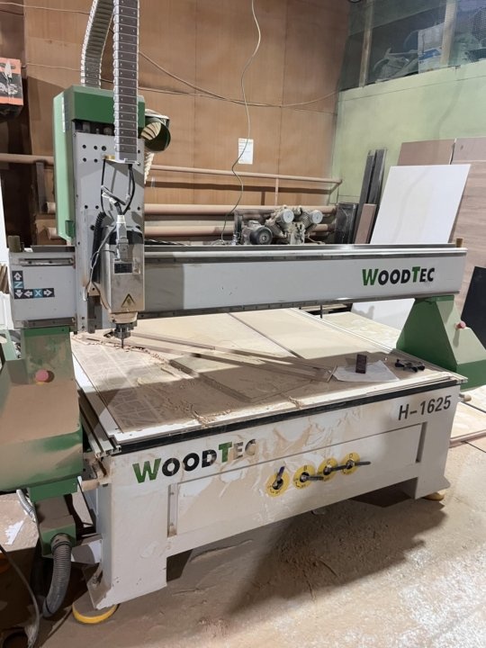 Фрезерный станок с чпу WoodTec H-1625