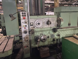 Горизонтально-расточной станок 2622в