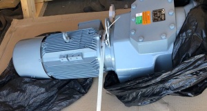 Мотор-редукторы (редукторы, электродвигатели)