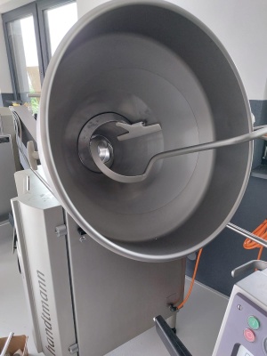 Вакуумный шприц Handtmann VF 610