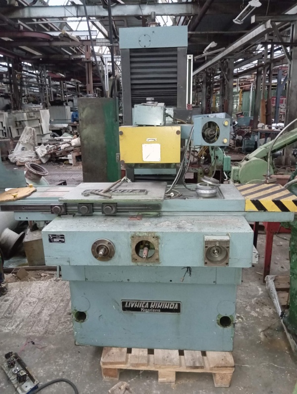 Плоскошлифовальный станок повышенной точности В-10С