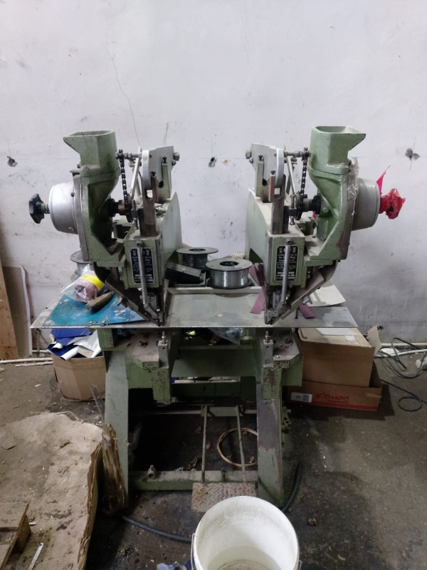 Заклепочная машина Ho Hung Ming HM-608D