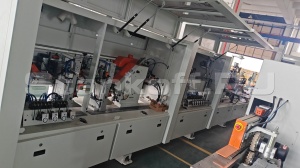 Автоматический кромкооблицовочный станок ZY-B1822(JC)