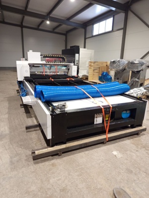 Лазерный станок 3кВт/6 кВт