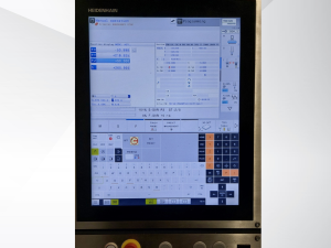 4-осевой вертикальный обрабатывающий центр EMCO Emcomill EM 1200