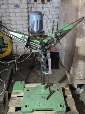 Электрический консольный разматыватель рулонного металла 200мм