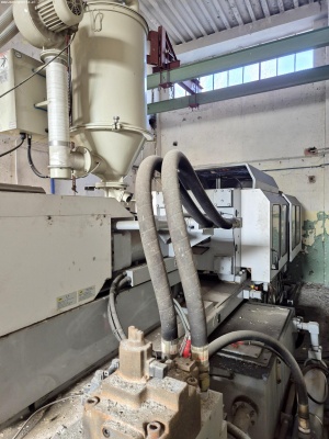 Термопластавтомат HUARONG HRN-400