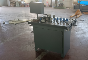 Кромкооблицовочный станок F-50S с ручным управлением