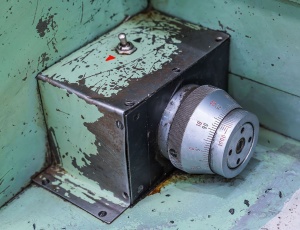 Координатно-расточной станок 2Д450