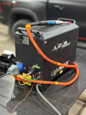 Ручная лазерная сварка lightweld 1500