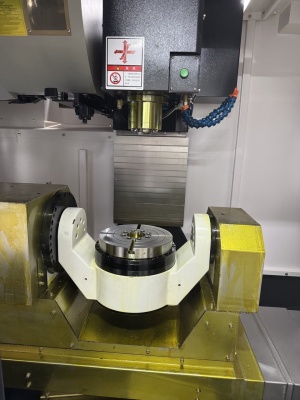 5-и осевой ОЦ EU5-380 ЧПУ Syntec