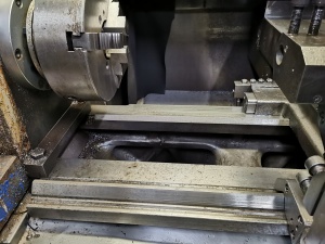 Токарно- винторезный 16А20Ф3