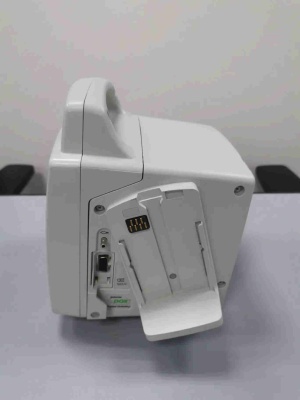 Монитор состояния пациента CRITICARE ComfortCuff 506NT3 Series