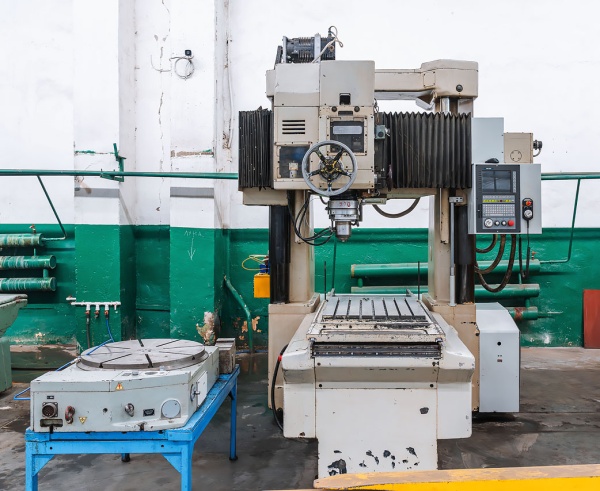 Двухстоечный координатно-шлифовальный станок 3289АФ1