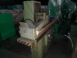 Плоскошлифовальный станок TOS BRH-20A