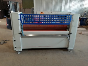 Клеенаносящий станок(клеемаз) 1600