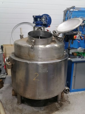 Нержавеющий пищевой котел 600л