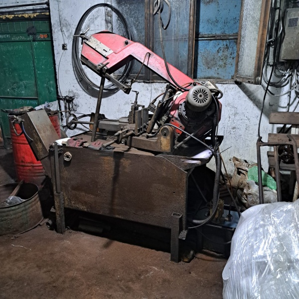 Ленточная пила до 300 мм