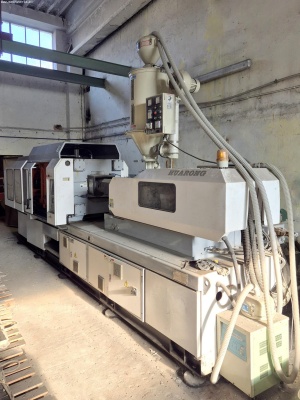 Термопластавтомат HUARONG HRN-400