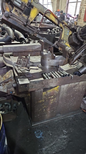 Ленточная пила до 240 мм. FMB SEMIAUTOM