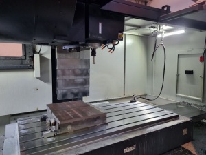 3-осевой вертикальный обрабатывающий центр DOOSAN MYNX 7500