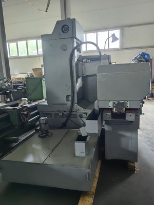 Плоскошлифовальный станок по металлу 3Л722В