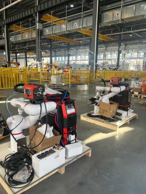 Роботы сварочные