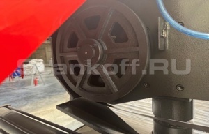 Полуавтоматический ленточнопильный станок с поворотной рамой LSZ4040-N000T0