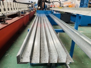 Высокоскоростная линия по производству уголкового профиля