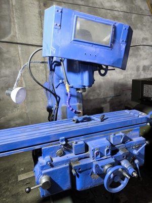 Вертикально фрезерный станок f2-250