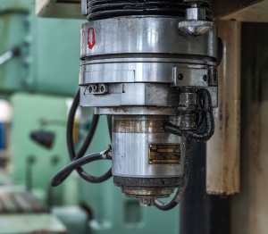 Двухстоечный координатно-шлифовальный станок 3289АФ1