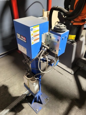 Роботизированная сварочная станция KUKA KR 8 R2100-2 arc HW