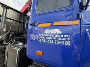 Лесовоз Урал ЯМЗ-236НЕ2 турбированный с новым манипулятором Велмаш