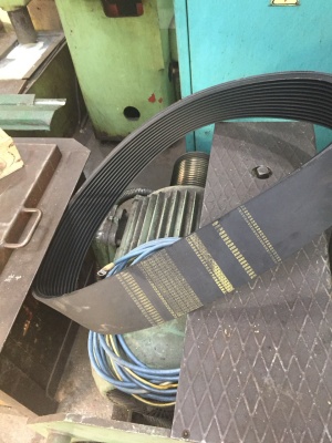 3Е184В бесцентрово-шлифовальный станок 1988г.в 3Е183