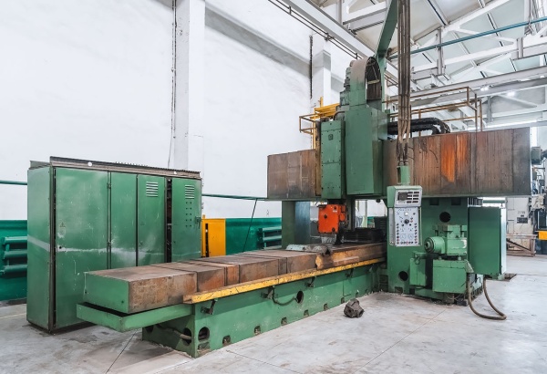 Продольно-фрезерный станок 6М310Ф11