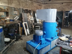 Дробилка для пластика (пластмасс) дру-600