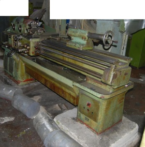 Станок токарно-винторезный SV18R