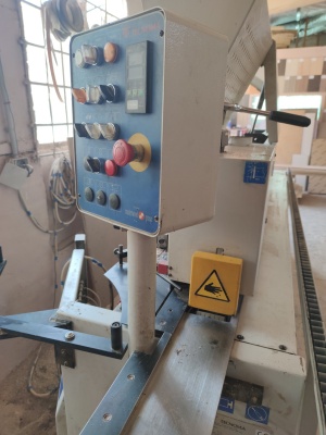 Кромкооблицовочный прямолинейный станок Tecnoma 84