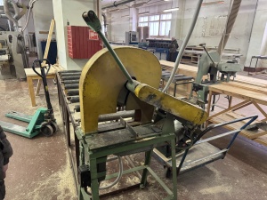 Станок дисковый отрезной (пила маятниковая)