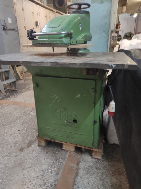 Электрогидравлический пресс пвг-8