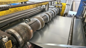 Линия продольной и поперечной резки BUD-MASZ