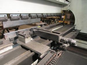 Гидравлический листогибочный пресс с ЧПУ IMAL GLADIATOR 255