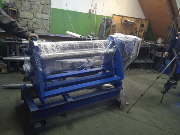 Вальцовочный станок ВМА 1300/4