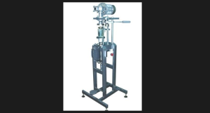 Машина укупорочная ИПКС-127В/5Ст