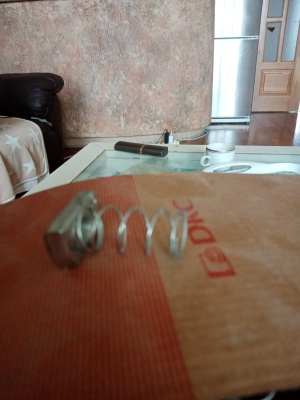 Очень дешево ДКС CM161000 Гайка М10х40, с удлиненной пружиной, для подвешивания профиля, оцинкованная сталь