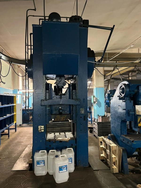 Продаётся пресс кривошипный КБ262 (160 тн усилия)