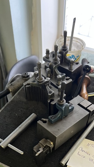 Токарно-винторезный станок Schaublin 150