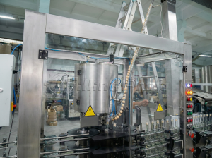 Автомат укупорочный роторный Камю, 7000 бут/ч