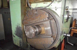 Горизонтально-расточной станок 2636ГФ1